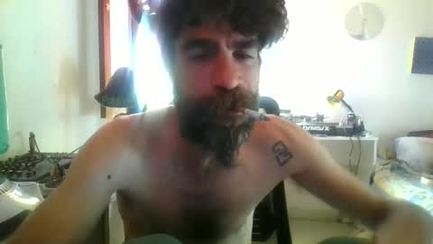 Snapshot of smile3555 chatting on 02.25.26 willy online show from 02.25.26