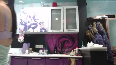 Snapshot of smile_cute_fox chatting on 12.07.24 smile_cute_fox online show from 12.07.24