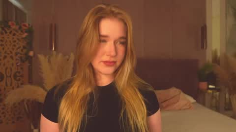 Mia online show from 05.26.26