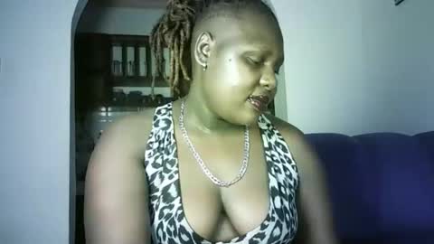 Snapshot of smiller120 chatting on 02.08.26 smiller120 online show from 02.08.26