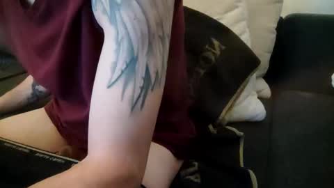 Snapshot of smokeandwatching chatting on 03.07.25 Smokeandwatching online show from 03.07.25