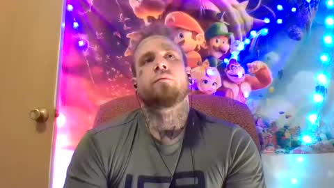 Snapshot of smokebluntafterblunt chatting on 12.20.24 smoke online show from 12.20.24