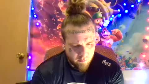 Snapshot of smokebluntafterblunt chatting on 12.25.24 smoke online show from 12.25.24