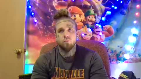 Snapshot of smokebluntafterblunt chatting on 12.28.24 smoke online show from 12.28.24