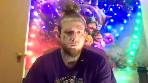 Snapshot of smokebluntafterblunt chatting on 01.06.25 smoke online show from 01.06.25