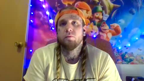 Snapshot of smokebluntafterblunt chatting on 01.14.25 smoke online show from 01.14.25