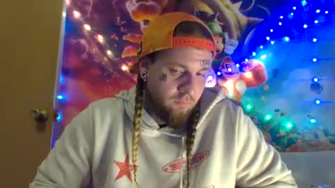 Snapshot of smokebluntafterblunt chatting on 02.09.25 smoke online show from 02.09.25