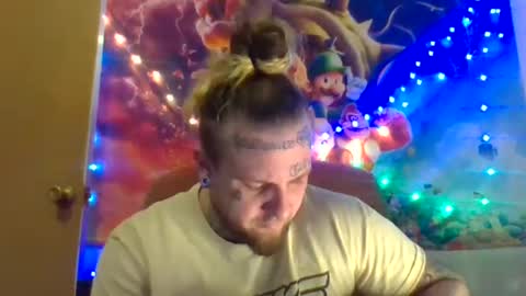 Snapshot of smokebluntafterblunt chatting on 02.10.25 smoke online show from 02.10.25