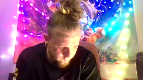 Snapshot of smokebluntafterblunt chatting on 03.08.25 smoke online show from 03.08.25