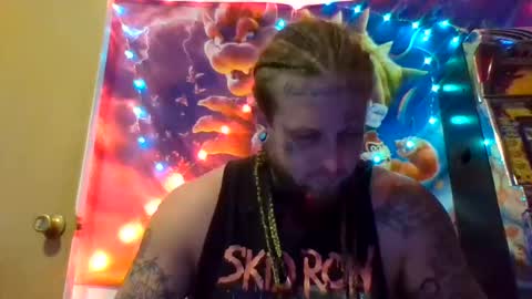 Snapshot of smokebluntafterblunt chatting on 11.01.25 smoke online show from 11.01.25