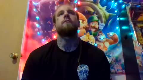 Snapshot of smokebluntafterblunt chatting on 11.02.25 smoke online show from 11.02.25