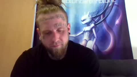 Snapshot of smokebluntafterblunt chatting on 05.10.26 smoke online show from 05.10.26