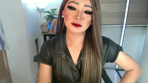 Snapshot of smokeprincess chatting on 02.14.25 Amanda online show from 02.14.25