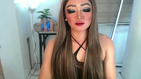 Snapshot of smokeprincess chatting on 02.19.25 Amanda online show from 02.19.25