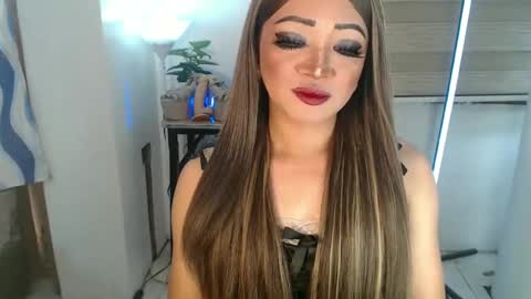 Snapshot of smokeprincess chatting on 03.09.25 Amanda online show from 03.09.25