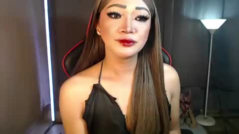 Snapshot of smokeprincess chatting on 09.16.25 Amanda online show from 09.16.25