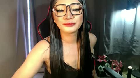 Snapshot of smokeprincess chatting on 01.08.26 Amanda online show from 01.08.26