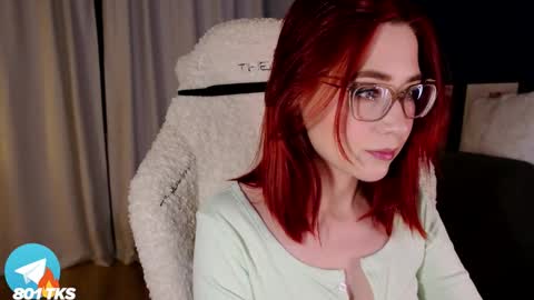 Snapshot of smthwrong chatting on 03.21.26 smthwrong online show from 03.21.26