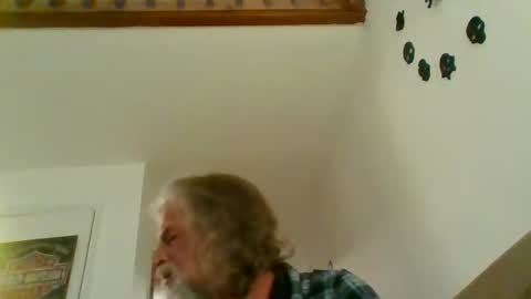 Snapshot of snap2play chatting on 09.13.25 snap2play online show from 09.13.25