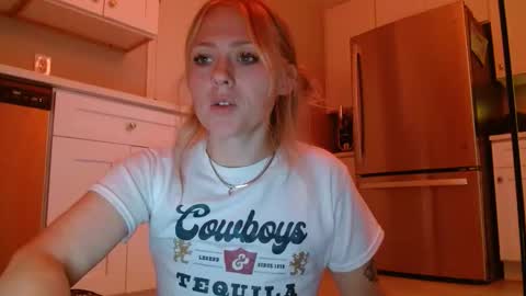 sneakyalicek online show from 03.31.26