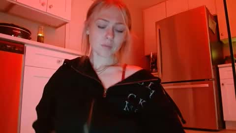 sneakyalicek online show from 04.02.26