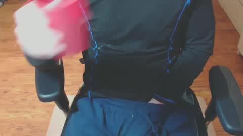 Snapshot of snooze85 chatting on 03.11.25 Cbt-Slave online show from 03.11.25