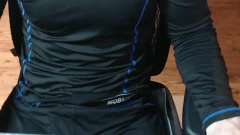 Snapshot of snooze85 chatting on 01.08.26 Cbt-Slave online show from 01.08.26