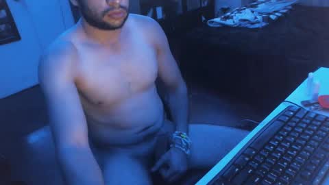 Snapshot of snow92jake chatting on 09.18.25 snow92jake online show from 09.18.25