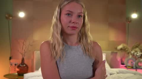 Candice Snow online show from 12.14.24