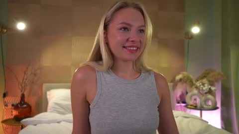 Candice Snow online show from 12.15.24