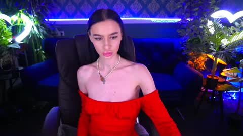 snow_whiteeex online show from 01.11.25