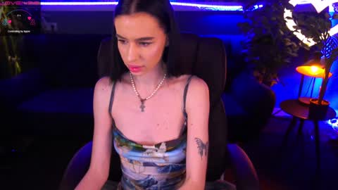 snow_whiteeex online show from 01.30.25