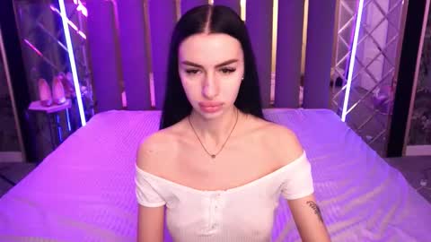 snow_whiteeex online show from 02.01.26