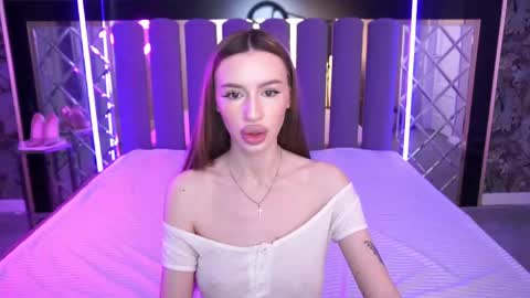 snow_whiteeex online show from 05.03.26