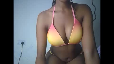 snowfox254 online show from 10.05.25