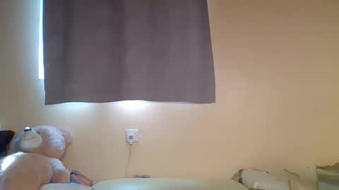 Snapshot of snowie_eyes chatting on 01.13.26 Snowie eyes online show from 01.13.26