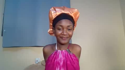 Snapshot of snowie_eyes chatting on 02.17.26 Snowie eyes online show from 02.17.26