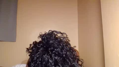 Snowie eyes online show from 03.01.26