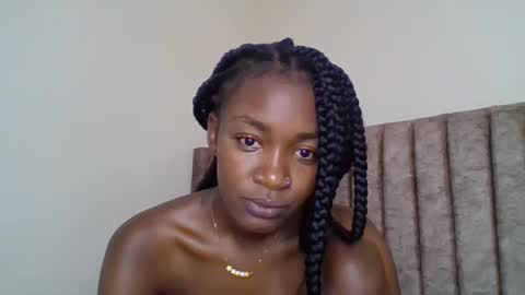 Snowie eyes online show from 03.15.26