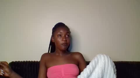 Snowie eyes online show from 03.30.26