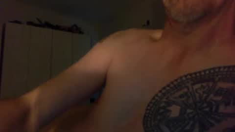 Snapshot of snub71 chatting on 01.21.25 snub71 online show from 01.21.25