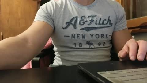 luca -   online show from 02.05.25