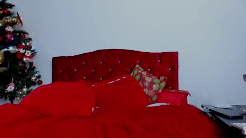 Snapshot of sobigcurvy44 chatting on 01.02.25 leidy online show from 01.02.25