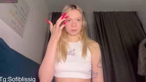 Snapshot of sof1bl1ss chatting on 03.20.26 Sofi online show from 03.20.26