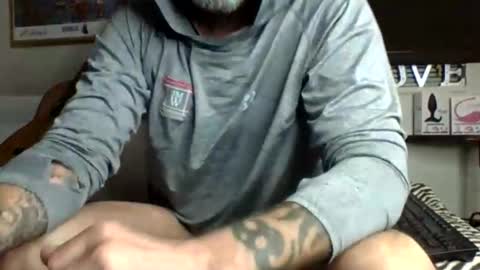 Snapshot of sofaking9 chatting on 12.22.25 MicroAngelo online show from 12.22.25