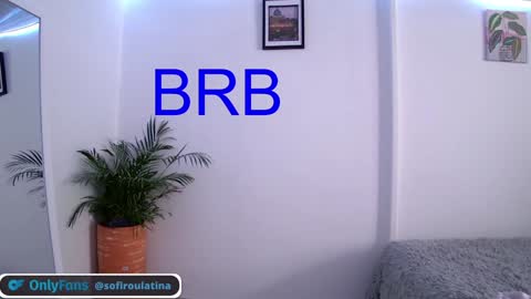 Snapshot of soffi_rousel_ chatting on 12.27.24 soffi_rousel_ online show from 12.27.24