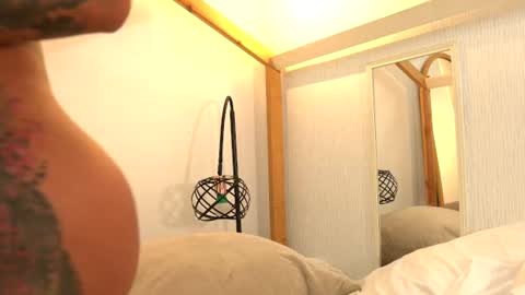 sofhia cruz online show from 08.02.26