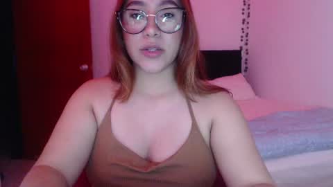 Snapshot of sofi4__ chatting on 06.19.26 sofi online show from 06.19.26