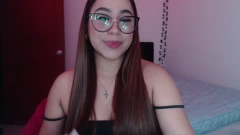 Snapshot of sofi4__ chatting on 07.26.26 sofi online show from 07.26.26