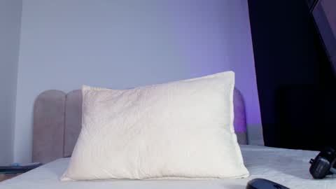 Sofia online show from 12.05.25